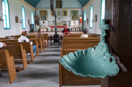La petite église au coeur de Batoche est toujours debout malgré les années.